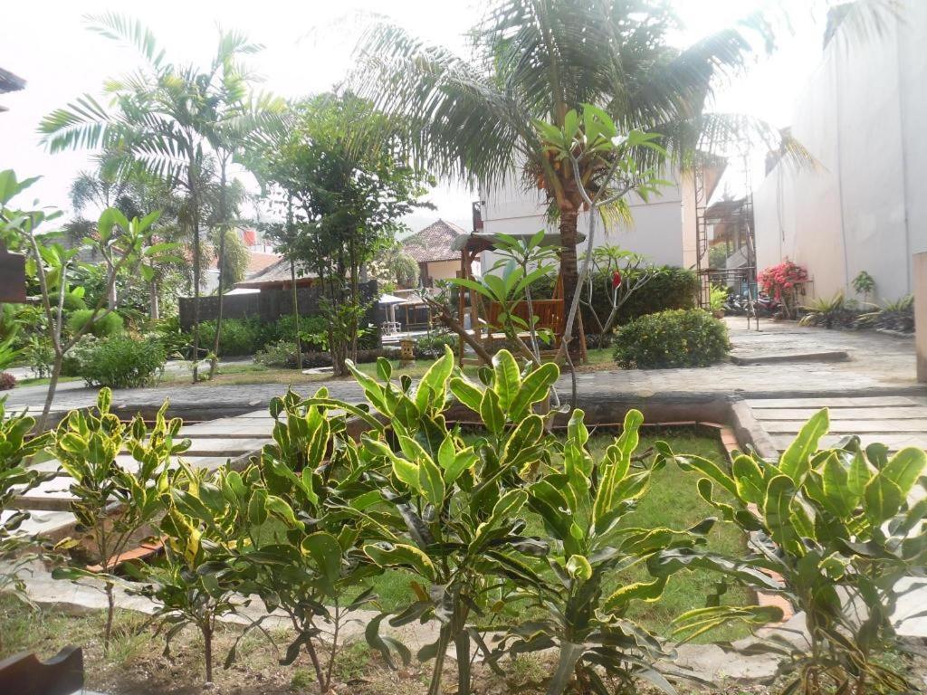Melati Resort & Hotel Kuta  Экстерьер фото